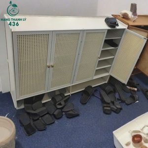 tu-dung-giay-dep-go-cu-thiet-ke-4-canh-rong-rai-300x300 Mua Bán Bàn Ghế Cũ, Nội Thất Cũ Tại TPHCM  