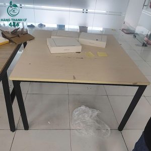 ban-hop-cu-1m2x1m15-chan-sat-den-1-300x300 Mua Bán Bàn Ghế Cũ, Nội Thất Cũ Tại TPHCM  