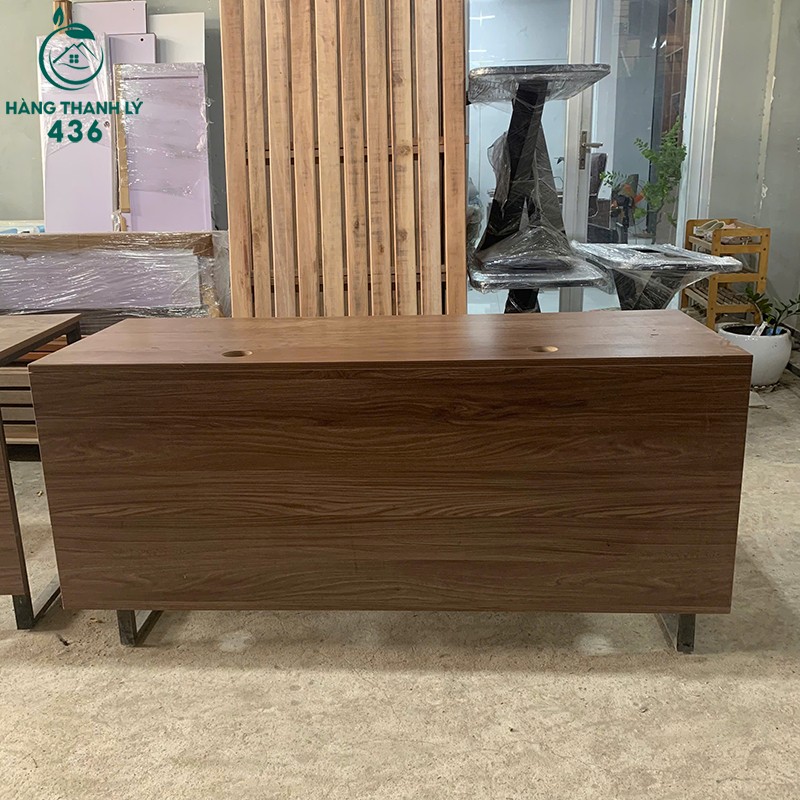 Bàn Làm Việc Cũ 1M4X60CM Mặt Gỗ Nâu Chân Sắt (Nhiều Mẫu) ban-lam-viec-cu-chan-sat-mat-go-1m6x60cm-2 Bàn Làm Việc Cũ 1M4X60CM Mặt Gỗ Nâu Chân Sắt (Nhiều Mẫu)