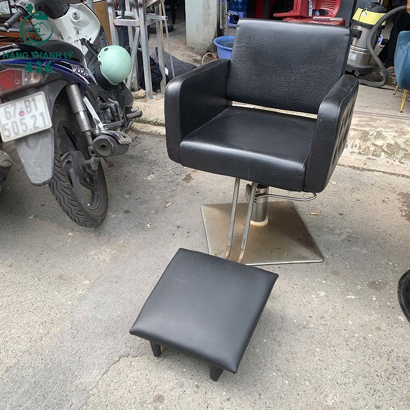 Ghế Salon Cũ Màu Đen Có Bệ Đặt Chân Rời ghe-salon-cu-mau-den-co-be-dat-chan-roi-3 Ghế Salon Cũ Màu Đen Có Bệ Đặt Chân Rời