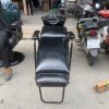 Giường Salon Cũ Màu Đen Có Bồn Gội Và Nệm Nằm Dài
