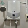 Máy Nước Nóng Ariston Cũ Màu Trắng