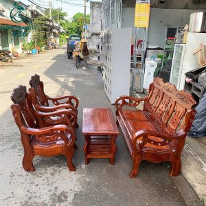 salon-go-cu-mau-nau-do-cham-khac-dep-1m6x90cm-1-300x300 Mua Bán Bàn Ghế Cũ, Nội Thất Cũ Tại TPHCM  
