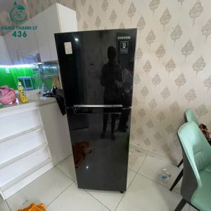 Tủ Lạnh Panasonic Cũ 243L Vỏ Ngoài Màu Đen