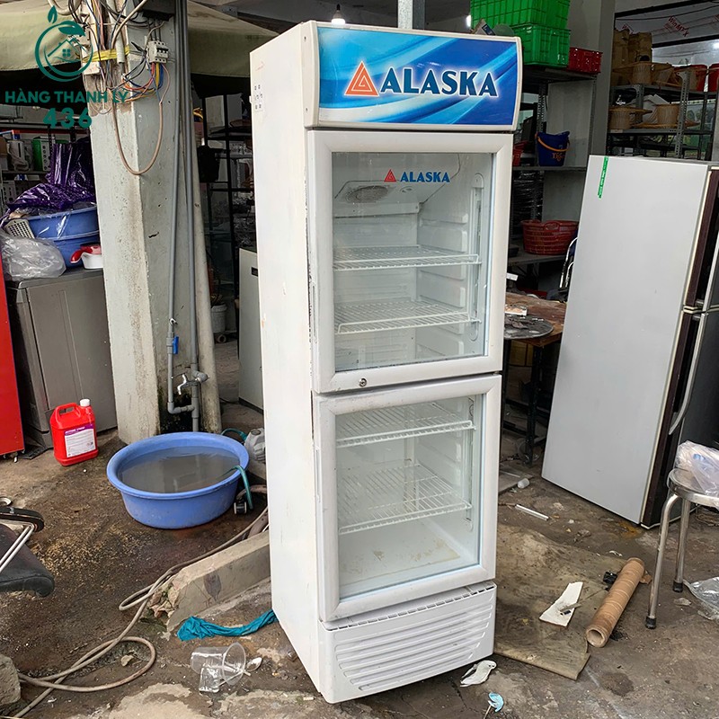 Tủ Mát Alaska Cũ Giúp Trưng Bày Đồ Uống Gọn Gàng tu-mat-alaska-cu-giup-trung-bay-do-uong-gon-gang-5 Tủ Mát Alaska Cũ Giúp Trưng Bày Đồ Uống Gọn Gàng