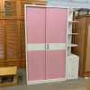 Tủ Quần Áo Gỗ Màu Hồng Cũ Có Kệ Giúp Sắp Xếp Đồ Gọn Gàng