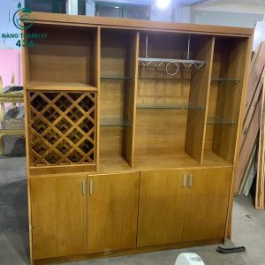 tu-ruou-cu-giup-trung-bay-chai-ly-gon-va-dep-hon-2-300x300 Mua Bán Bàn Ghế Cũ, Nội Thất Cũ Tại TPHCM  