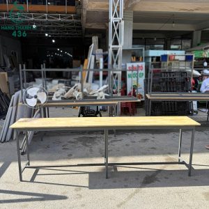 ban-hoc-sinh-cu-mat-go-chan-sat-2m4-1-300x300 Mua Bán Bàn Ghế Cũ, Nội Thất Cũ Tại TPHCM  
