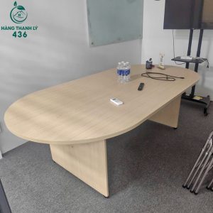 ban-hop-cu-dang-oval-rong-rai-cho-van-phong-2-300x300 Mua Bán Bàn Ghế Cũ, Nội Thất Cũ Tại TPHCM  
