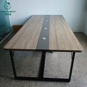 ban-hop-cu-go-1m2-chan-sat-co-hop-di-day-1-300x300 Mua Bán Bàn Ghế Cũ, Nội Thất Cũ Tại TPHCM  