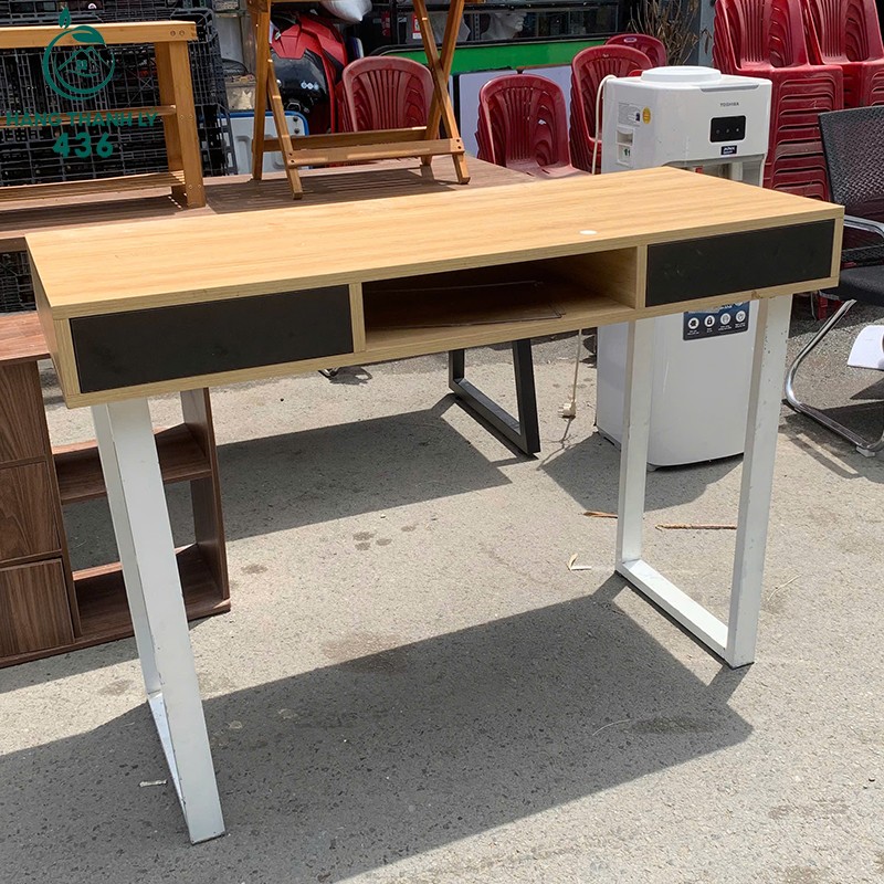 Bàn Làm Việc Cũ 1M6 Kèm Hộc Để Đồ Tiện Lợi ban-lam-viec-cu-kem-hoc-de-do-tien-loi-2 Bàn Làm Việc Cũ 1M6 Kèm Hộc Để Đồ Tiện Lợi