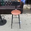 Ghế Cafe Cũ Mặt Tròn Bọc Da Màu Nâu