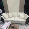 Ghế Sofa Cũ Bọc Da Kem Phối Chi Tiết Màu Nâu