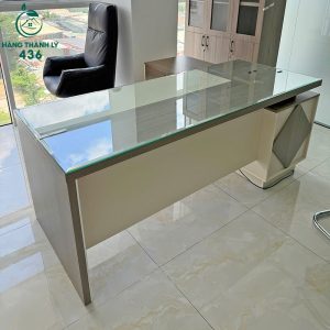 ban-giam-doc-cu-kem-tu-phu-nhieu-ngan-3-300x300 Mua Bán Bàn Ghế Cũ, Nội Thất Cũ Tại TPHCM  