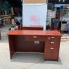 Bàn Làm Việc Văn Phòng Cũ Màu Gỗ 1M4