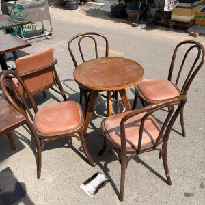 bo-ban-ghe-thonet-cu-cho-quan-cafe-2-300x300 Mua Bán Bàn Ghế Cũ, Nội Thất Cũ Tại TPHCM  