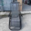 Ghế Nằm Thư Giãn Cũ Vải Caro Màu Đen