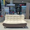 Ghế Sofa Da Cũ Màu Kem Phối Nâu