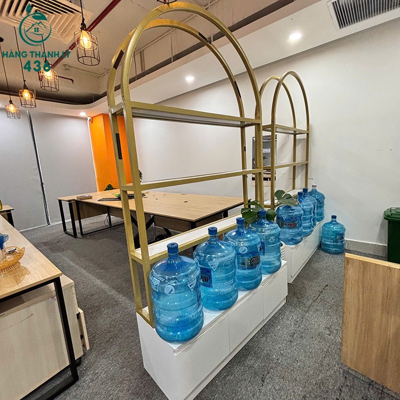 Kệ Decor Cũ Khung Sắt Vòm Cao Nhiều Tầng ke-decor-cu-khung-sat-vom-cao-nhieu-tang-1 Kệ Decor Cũ Khung Sắt Vòm Cao Nhiều Tầng