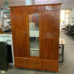 tu-ao-cu-mau-nau-co-guong-toan-than-1m2-2-1-300x300 Mua Bán Bàn Ghế Cũ, Nội Thất Cũ Tại TPHCM  