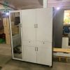 Tủ Áo Gia Đình Cũ Kèm Gương Soi Dài