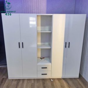 tu-quan-ao-cu-mau-trang-phoi-tay-nam-den-2m05-1-300x300 Mua Bán Bàn Ghế Cũ, Nội Thất Cũ Tại TPHCM  