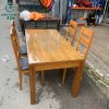 Bàn Ăn Cũ Kèm 4 Ghế Có Nệm Ngồi