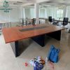 Bàn Họp Cũ Mặt Gỗ Nâu Khổ Lớn