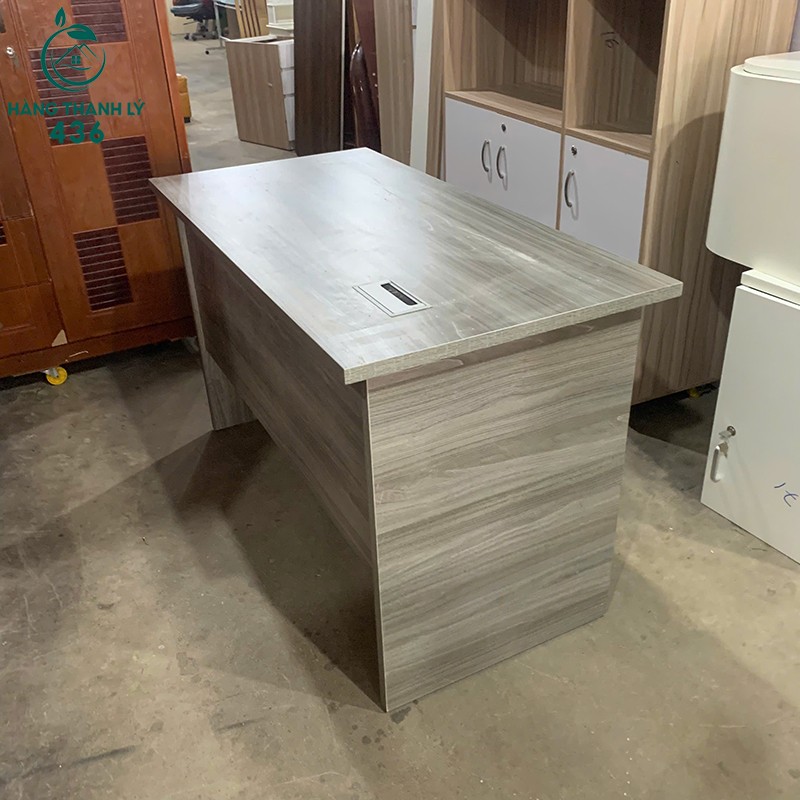 Bàn Làm Việc Cũ Màu Vân Gỗ Hiện Đại 1m3 ban-lam-viec-cu-mau-van-go-hien-dai-1m3-1 Bàn Làm Việc Cũ Màu Vân Gỗ Hiện Đại 1m3
