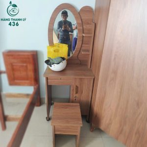 Bàn Phấn Cũ Gương Oval Kèm Ghế Nhỏ
