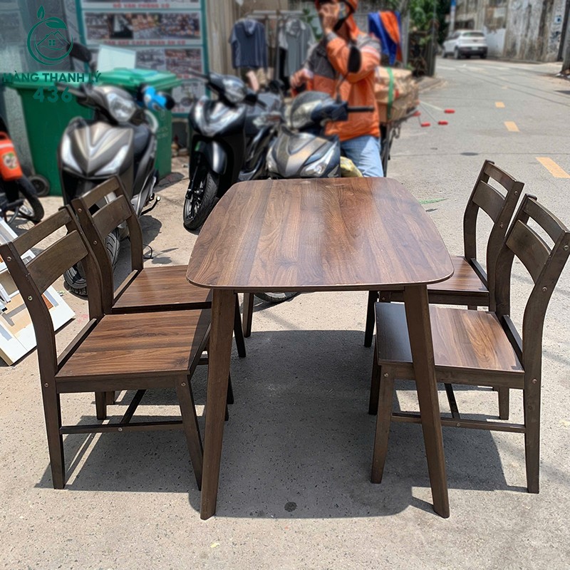 bo-ban-ghe-an-cu-mau-go-dam-1 Bộ Bàn Ghế Ăn Cũ Màu Gỗ Đậm  