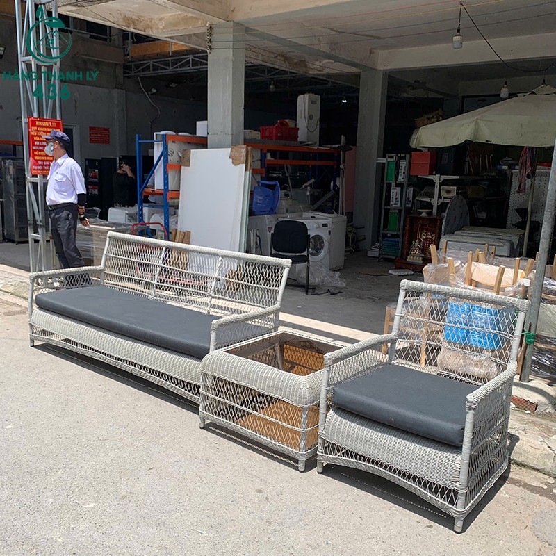 Bộ Bàn Ghế Giả Mây Cũ Gồm Ba Món bo-ban-ghe-gia-may-cu-gom-ba-mon-2 Bộ Bàn Ghế Giả Mây Cũ Gồm Ba Món