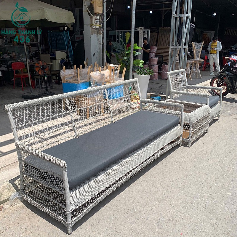 Bộ Bàn Ghế Giả Mây Cũ Gồm Ba Món bo-ban-ghe-gia-may-cu-gom-ba-mon-3 Bộ Bàn Ghế Giả Mây Cũ Gồm Ba Món