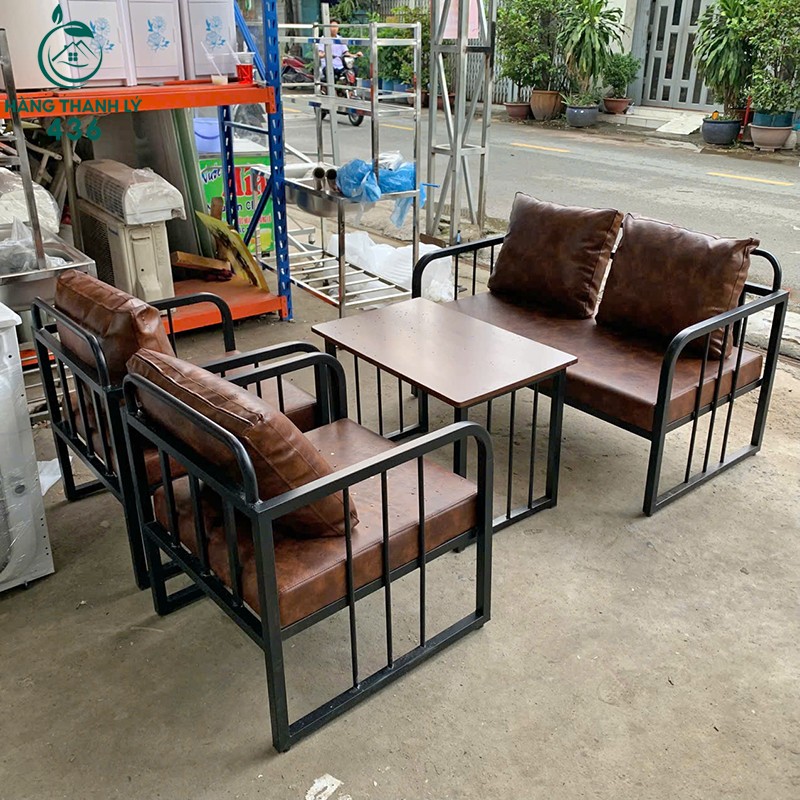 Bộ Sofa Cafe Khung Sắt Nệm Da Nâu Mới 99% bo-sofa-cafe-khung-sat-nem-da-nau-moi-99-1 Bộ Sofa Cafe Khung Sắt Nệm Da Nâu Mới 99%