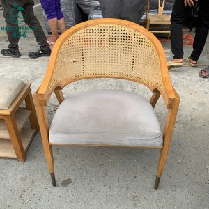 ghe-cafe-khung-go-cu-lung-dan-may-3-300x300 Mua Bán Bàn Ghế Cũ, Nội Thất Cũ Tại TPHCM  