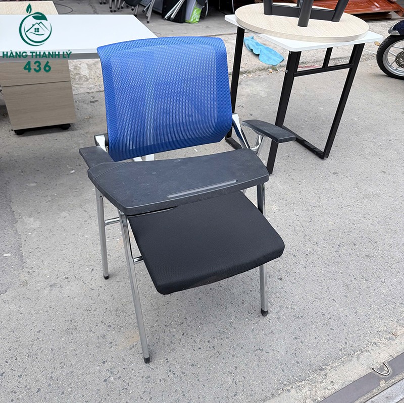 Ghế Liền Bàn Cũ Lưng Lưới Màu Xanh ghe-lien-ban-cu-lung-luoi-mau-xanh-1 Ghế Liền Bàn Cũ Lưng Lưới Màu Xanh