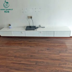 ke-tivi-cu-5-ngan-chua-do-tien-dung-1-300x300 Mua Bán Bàn Ghế Cũ, Nội Thất Cũ Tại TPHCM  