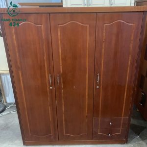 tu-quan-ao-cu-chia-nhieu-khoang-tien-loi-2-1-300x300 Mua Bán Bàn Ghế Cũ, Nội Thất Cũ Tại TPHCM  