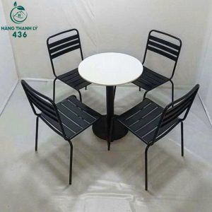 ban-ghe-cafe-sat-3-la-mau-den-99-300x300 Mua Bán Bàn Ghế Cũ, Nội Thất Cũ Tại TPHCM  