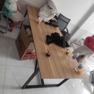 ban-hop-cu-2m2-mat-go-chan-sat-300x300 Mua Bán Bàn Ghế Cũ, Nội Thất Cũ Tại TPHCM  