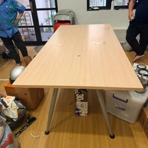 ban-hop-van-phong-cu-mat-go-van-sang-300x300 Mua Bán Bàn Ghế Cũ, Nội Thất Cũ Tại TPHCM  