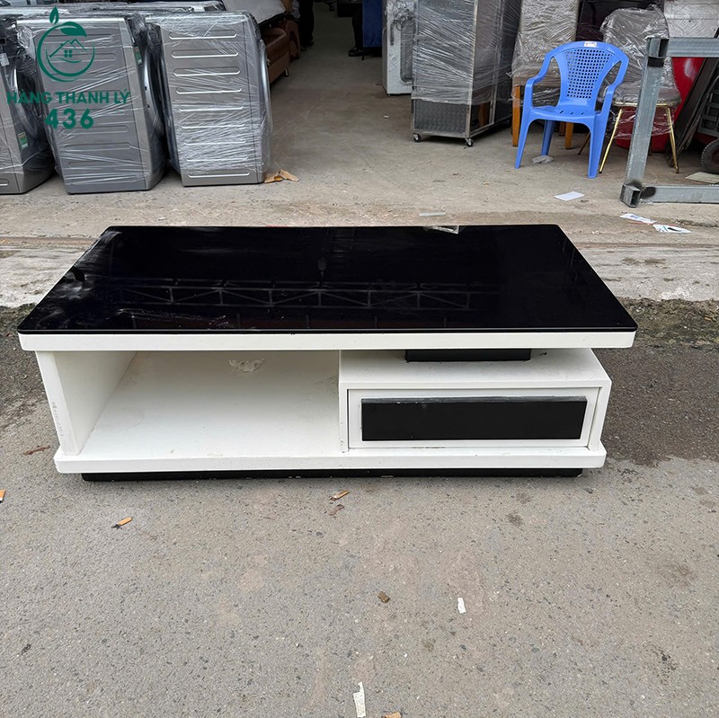 ban-sofa-cu-mat-kinh-den-co-hoc-dung-do-4 Bàn Sofa Cũ Mặt Kính Đen Có Hộc Đựng Đồ  