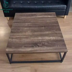 ban-sofa-cu-vuong-mat-go-chan-sat-300x300 Hàng Thanh Lý 436 Có Nhiều Mẫu Bàn Sofa Đẹp, Dễ Lựa Chọn  