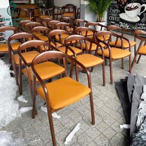 Ghế Cafe Lót Nệm Cam Tựa Cong 99%