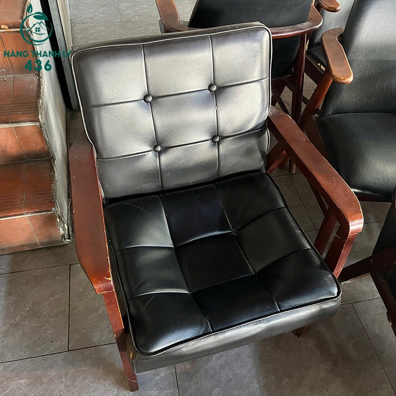 Ghế Sofa Đơn Cũ Bọc Nệm Màu Đen ghe-sofa-don-cu-boc-nem-mau-den-2 Ghế Sofa Đơn Cũ Bọc Nệm Màu Đen