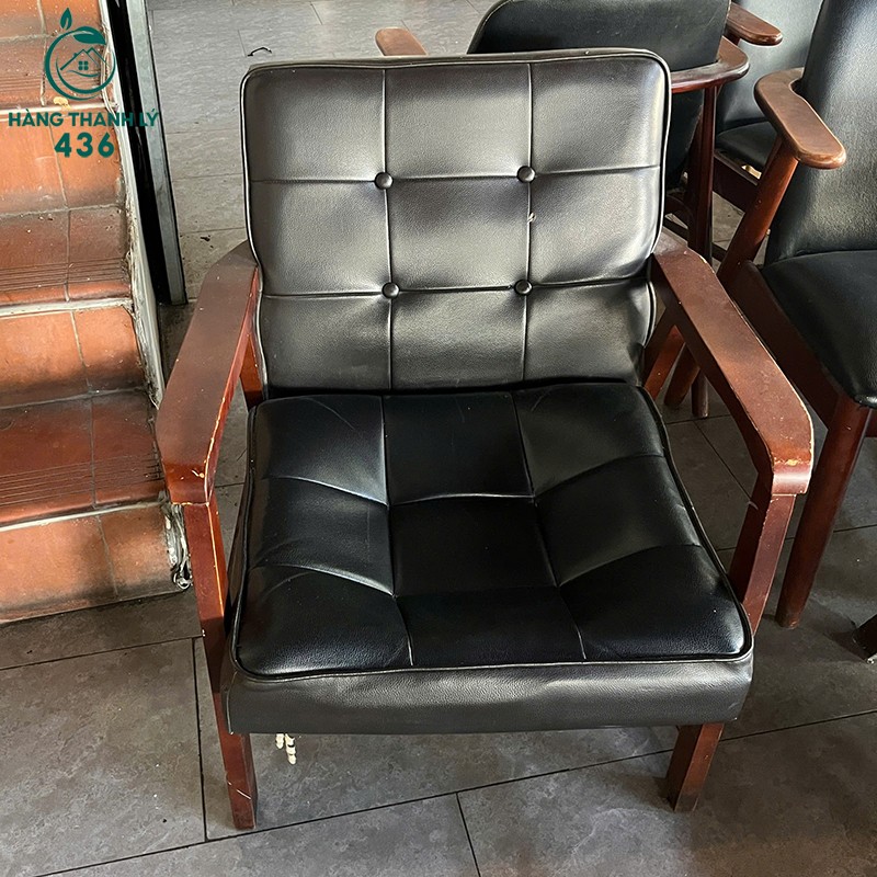 Ghế Sofa Đơn Cũ Bọc Nệm Màu Đen ghe-sofa-don-cu-boc-nem-mau-den-3 Ghế Sofa Đơn Cũ Bọc Nệm Màu Đen