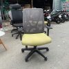 Ghế Xoay Cũ Lưng Lưới Đệm Nỉ Xanh Lá