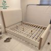 Giường Bọc Đệm Cũ 1m6 × 2m Màu Trắng