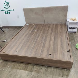 giuong-cu-1m8-go-dau-boc-nem-1-300x300 Mua Bán Bàn Ghế Cũ, Nội Thất Cũ Tại TPHCM  
