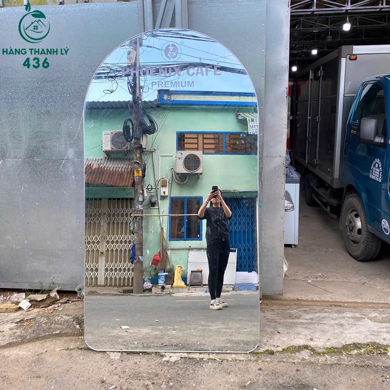 Gương Cũ Dáng Vòm Cho Góc Thay Đồ guong-cu-dang-vom-cho-goc-thay-do Gương Cũ Dáng Vòm Cho Góc Thay Đồ